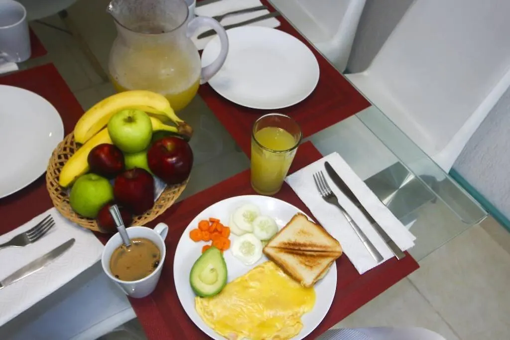 Casa-Piscina-3Hab-Bano Privado-Wifi 50 Mbps-Tina Villa Cancun Holiday home