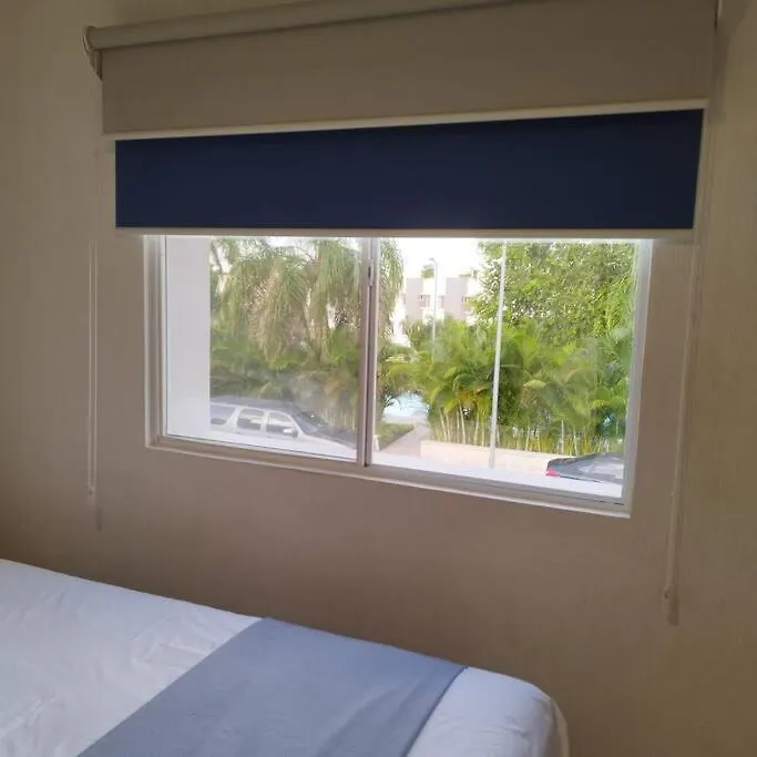 Casa-Piscina-3Hab-Bano Privado-Wifi 50 Mbps-Tina Villa Cancun Holiday home