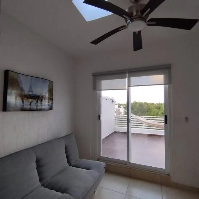 Casa-Piscina-3Hab-Bano Privado-Wifi 50 Mbps-Tina Villa Cancun Mexico