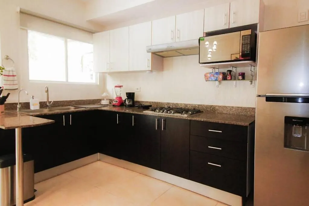 Casa-Piscina-3Hab-Bano Privado-Wifi 50 Mbps-Tina Villa Cancun Holiday home