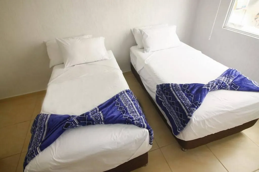 Casa-Piscina-3Hab-Bano Privado-Wifi 50 Mbps-Tina Villa Cancun