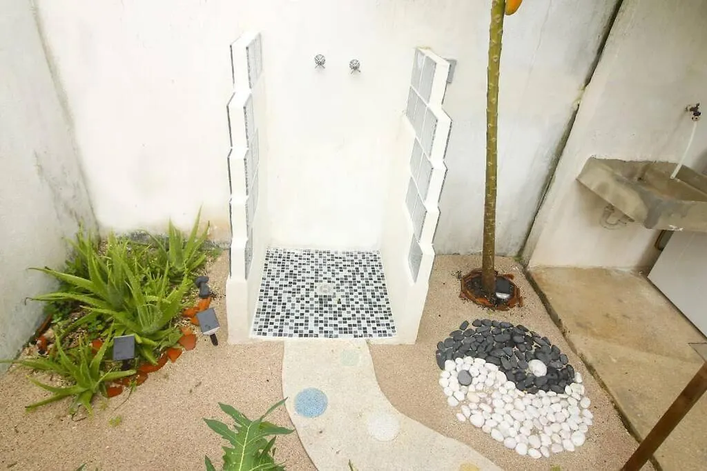 Casa-Piscina-3Hab-Bano Privado-Wifi 50 Mbps-Tina Villa Cancun Mexico